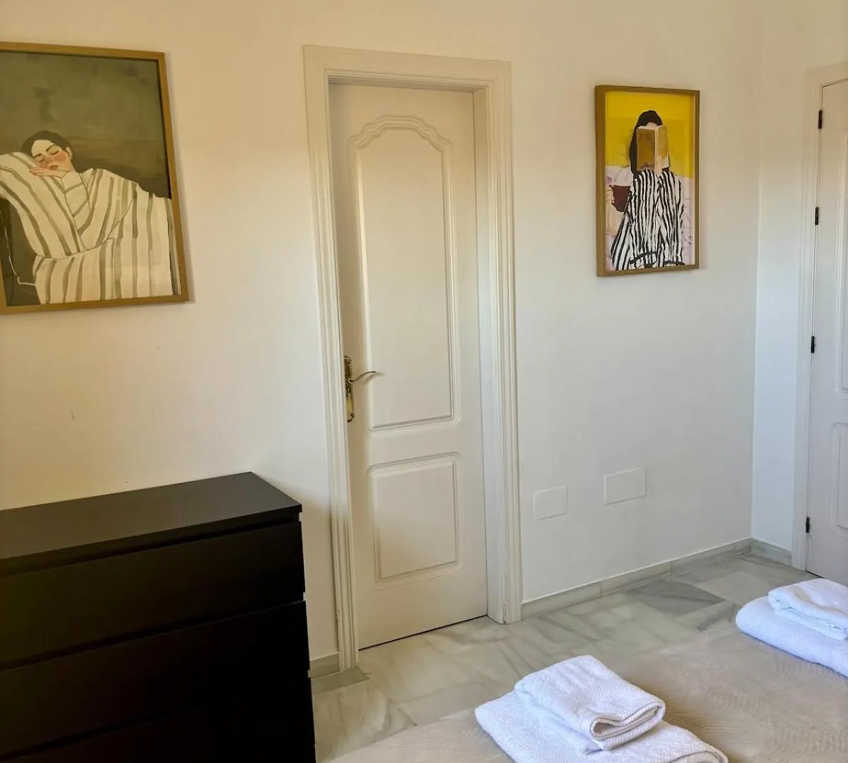 Apartment 3 Bed Duplex Beach Side Elviria Marbella